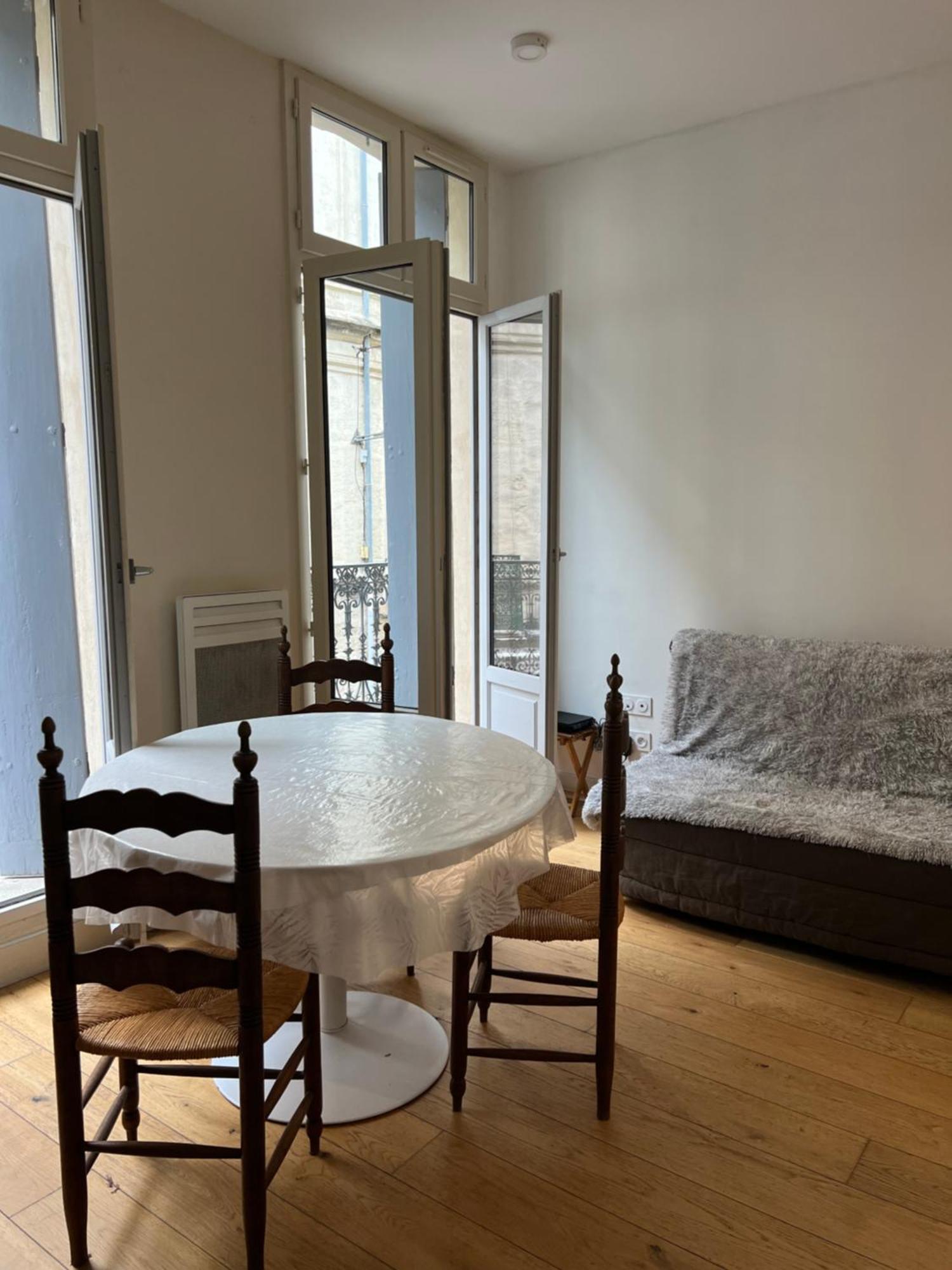 Centre Historique Rue Saint Guilhem Apartment มงต์เปอลิเยร์ ภายนอก รูปภาพ